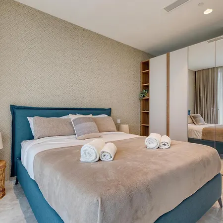 New To The Matket - 19th Floor In The Prestigious Mercury Tower By Sf Homes Διαμέρισμα Saint Julian's