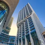 아파트 New To The Matket - 19th Floor In The Prestigious Mercury Tower By Sf Homes *