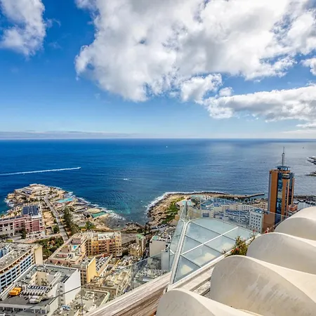 דירה New To The Matket - 19th Floor In The Prestigious Mercury Tower By Sf Homes