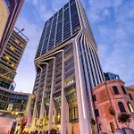 Διαμέρισμα New To The Matket - 19th Floor In The Prestigious Mercury Tower By Sf Homes *